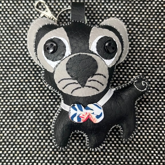 Pugz🖤🤍 - Picture 1 of 2